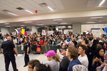 29-01-2017_08_37_00 dallas reuters2.jpg