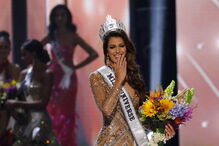 30-01-2017_07_53_30 2017-01-30T055329Z_2072688402_RC11A9DB7E70_RTRMADP_3_PHILIPPINES-MISSUNIVERSE.JPG