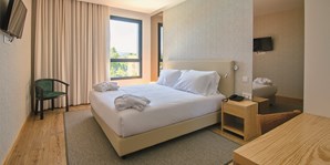 Unidade hoteleira é composta por 42 quatros, dos quais dois são suítes e quatro standard, maiores e mais iluminados