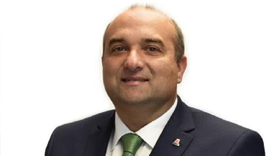 Carlos Bernardes