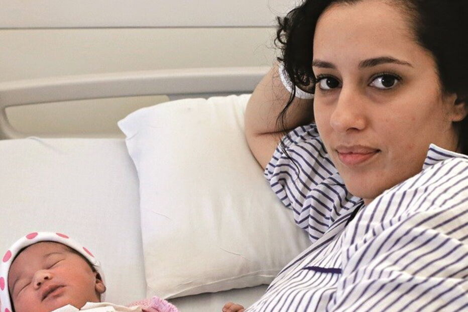 bebés, nascimento, ano novo,  Lisboa, Vila Franca de Xira, Porto, meninas, rapaz. 2017