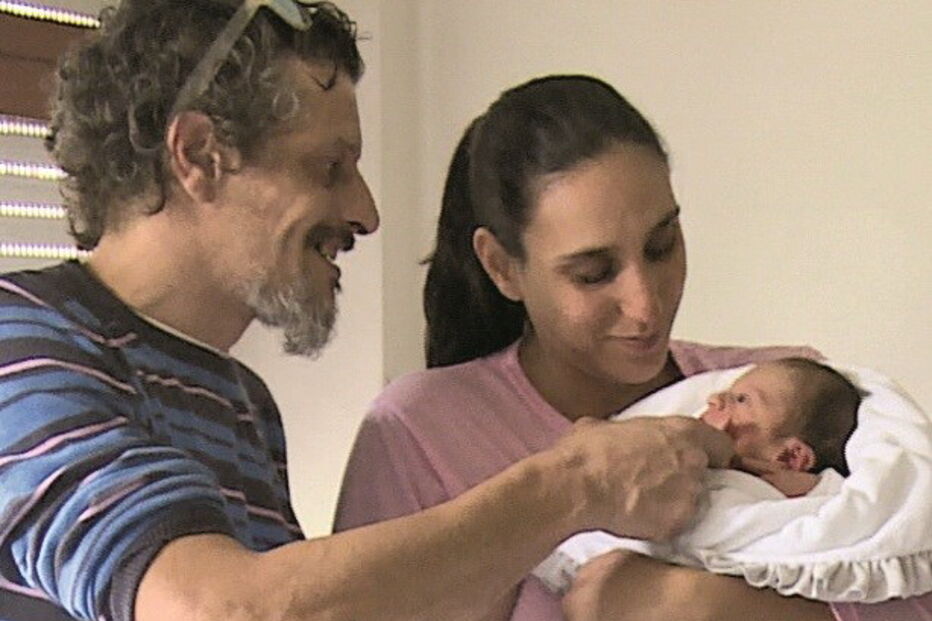 bebés, nascimento, ano novo,  Lisboa, Vila Franca de Xira, Porto, meninas, rapaz. 2017