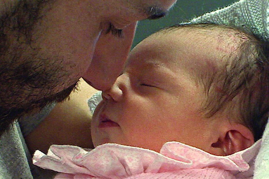 bebés, nascimento, ano novo,  Lisboa, Vila Franca de Xira, Porto, meninas, rapaz. 2017