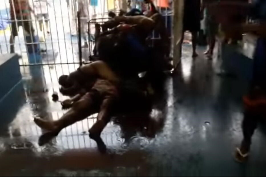 Presos foram assassinados com grande violência