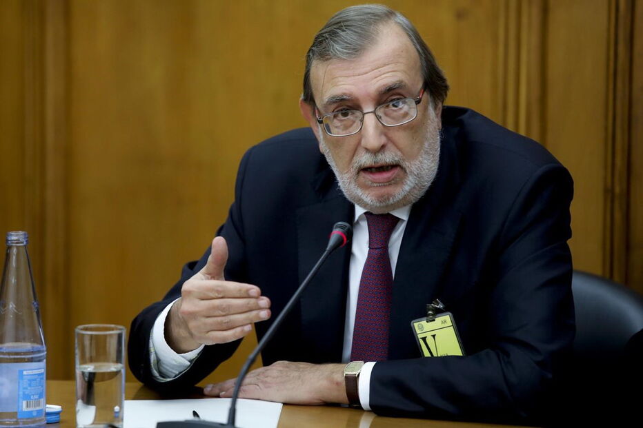 António de Sousa, Caixa Geral de Depósitos, CGD, negócio, economia, holding, conselho de admnistração