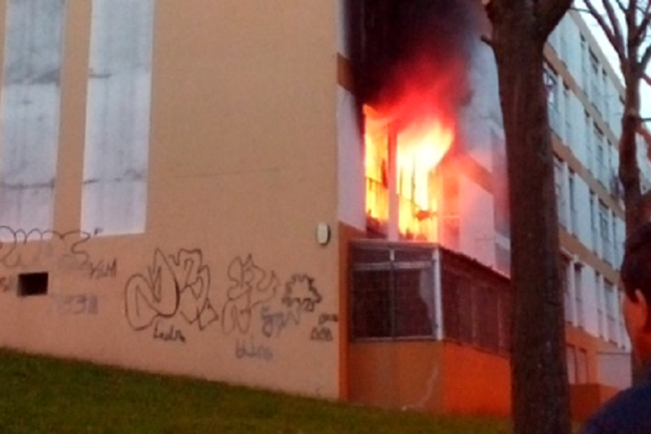 05-01-2017_18_17_56 incêndio.png