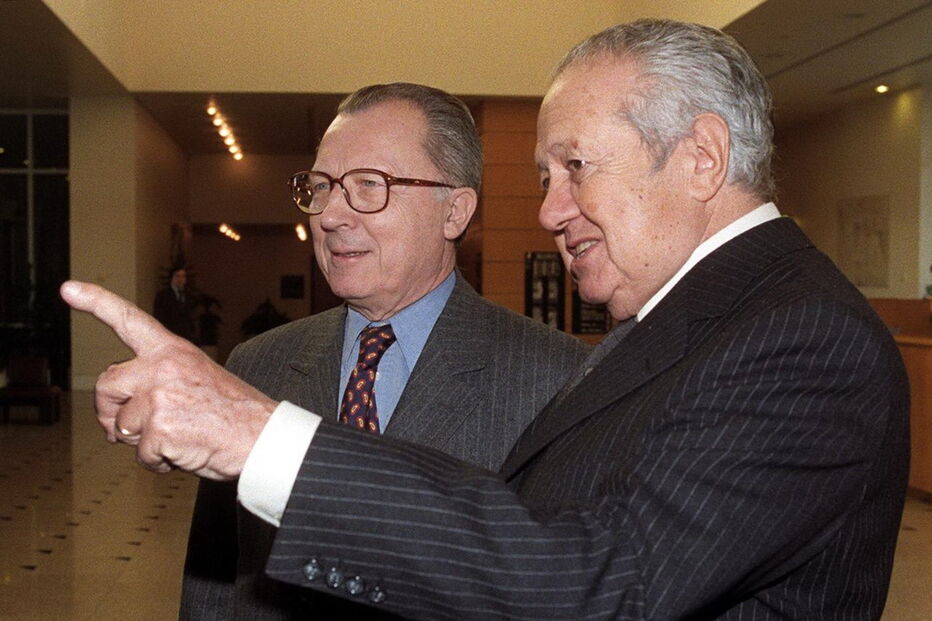 Mário Soares, Jacques Delors