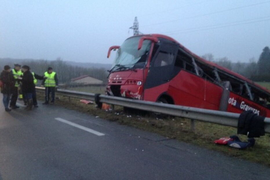 08-01-2017_07_49_10 autocarro.jpg