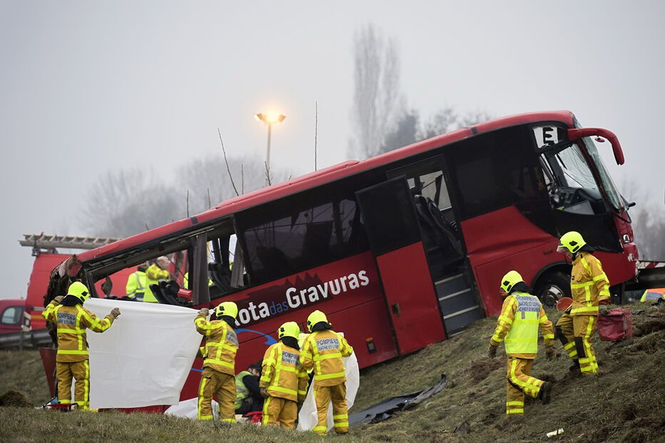 acidente, França, portugueses, estrada da morte