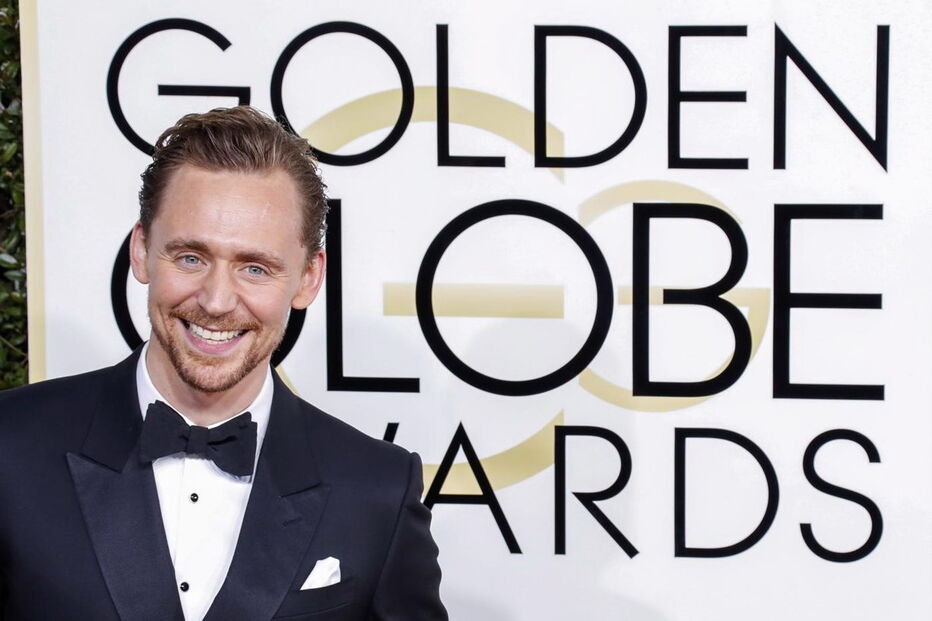 09-01-2017_09_50_49 tom hiddleston.jpg