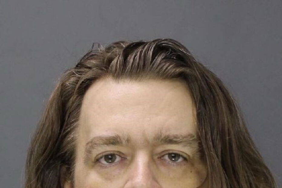 09-01-2017_13_40_14 Mothers-boyfriend-who-shared-her-rape-murder-fantasy-charged-with-raping-and-killing-her-14-year-ol (2).jpg