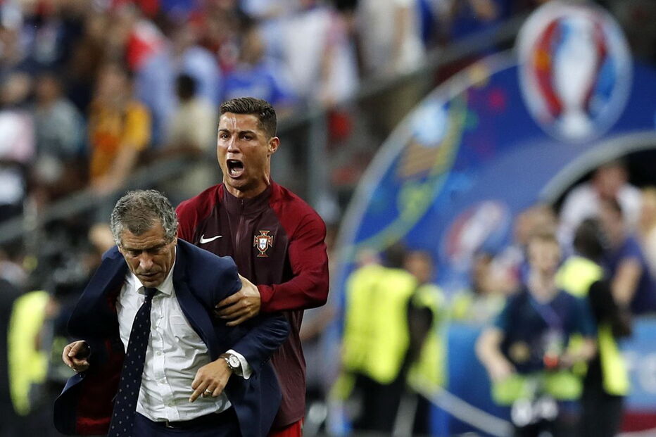 cristiano Ronaldo, fernando Santos, final, euros 2016, frança. campeões, europeus, ronaldo com santos