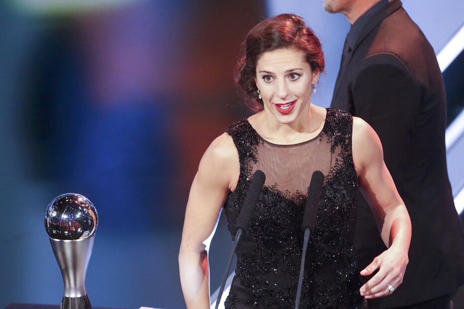 Carli Lloyd é a melhor futebolista do ano