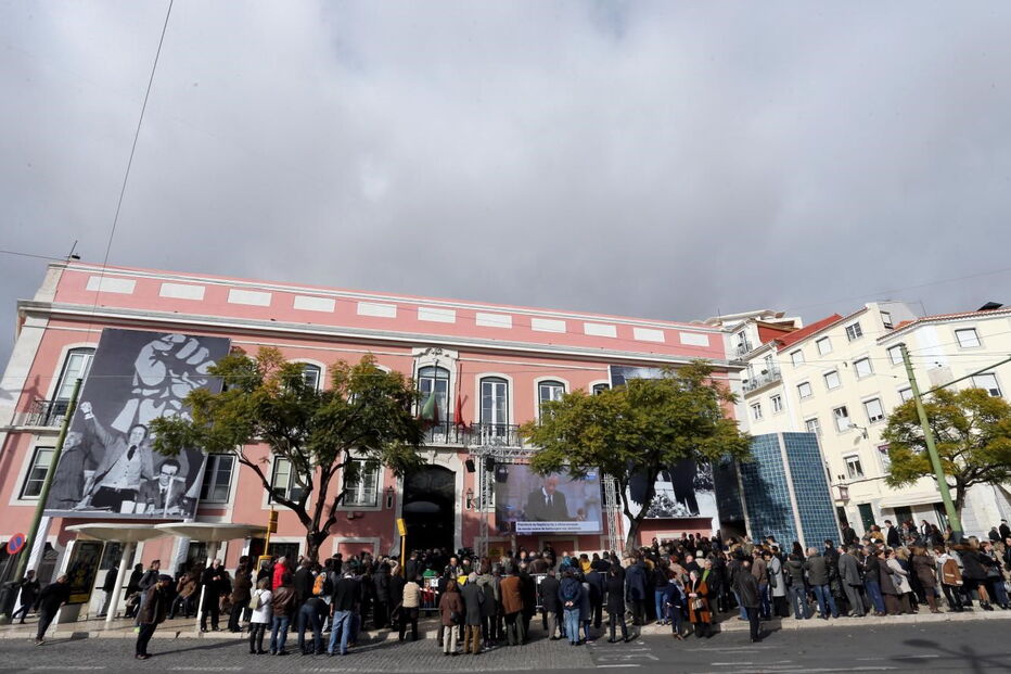 10-01-2017_15_17_41 mariline alves largo do rato.jpg