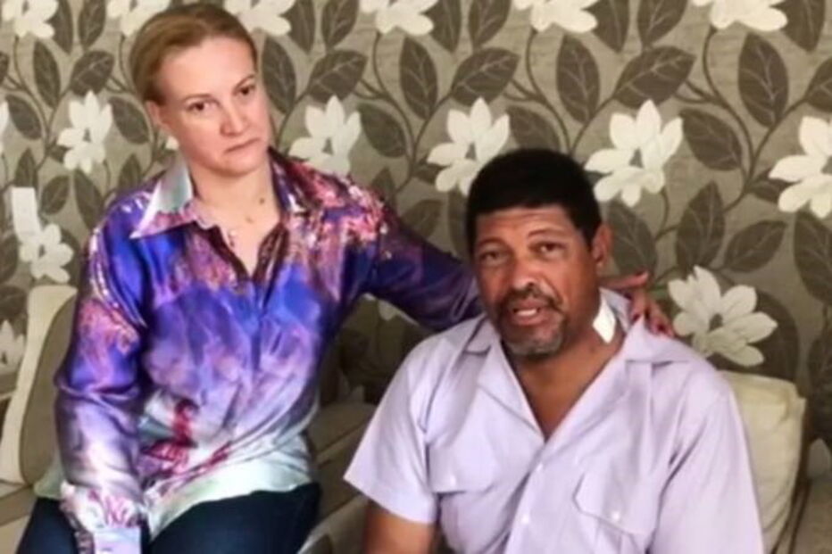 São Paulo, brasil, templo do brás,  Igreja Mundial do Poder de Deus, camisa, cura, fiéis, líder, pastor, Valdemiro Santiago,  Johathan Gomes Higino