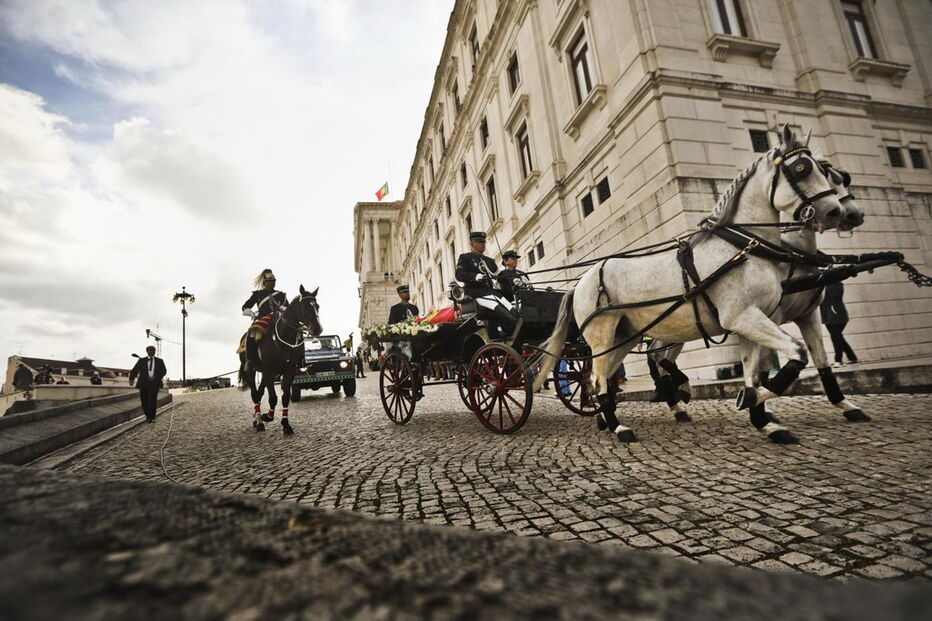 10-01-2017_15_46_54 lusa parlamento2.jpg