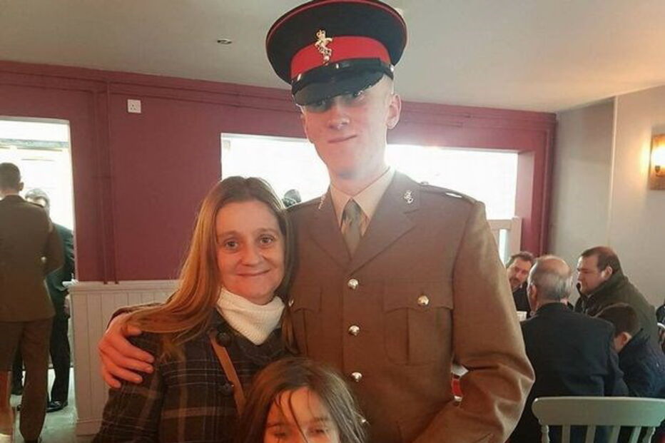 11-01-2017_09_32_32 GMN_KATIE_ROUGH_05JPG.jpg