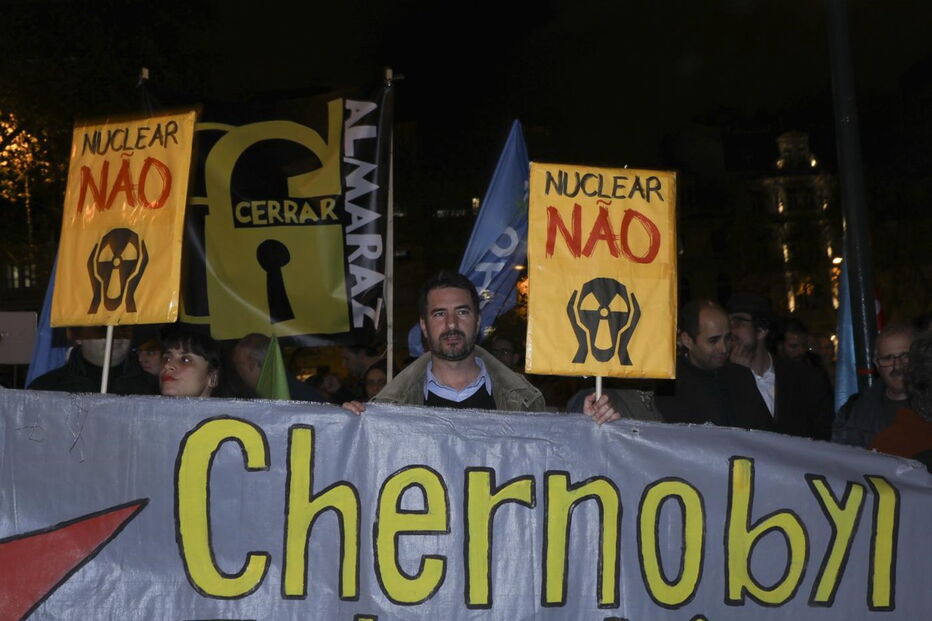 Protesto foi convocado pelo Movimento Ibérico Anti-nuclear