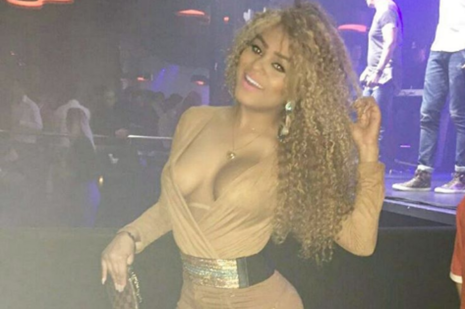 13-01-2017_19_53_53 miss 11.png