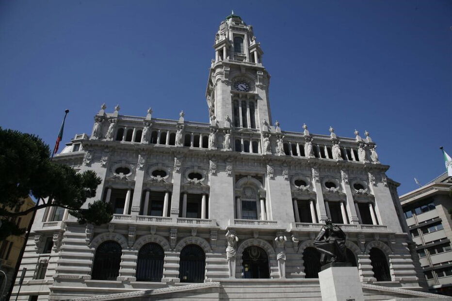 PSD, Câmara Municipal do Porto, candidato, Álvaro Almeida, Pedro Passos Coelho, Rui Moreira, política