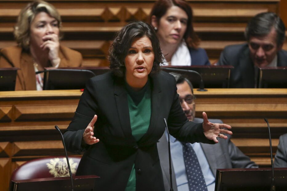 CDS-PP, TSU, Orçamento do Estado, Assunção Cristas, António Costa, política, economia, negócios e finanças