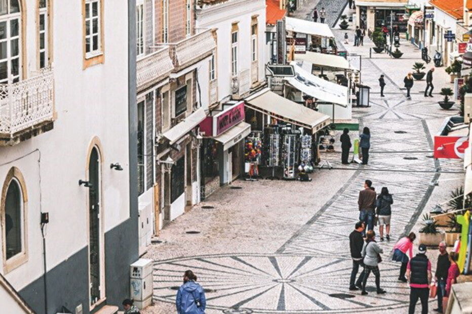 Peniche, Albufeira, Serra da Estrela, Estrela, Golegã, Vendas Novas, Paços de Ferreira, Feira do Cavalo
