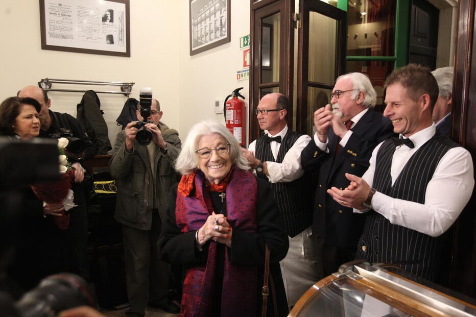 Eunice Muñoz, Martinho da Arcada, atriz, Lisboa, Rostos da Portugalidade, Luís Machado