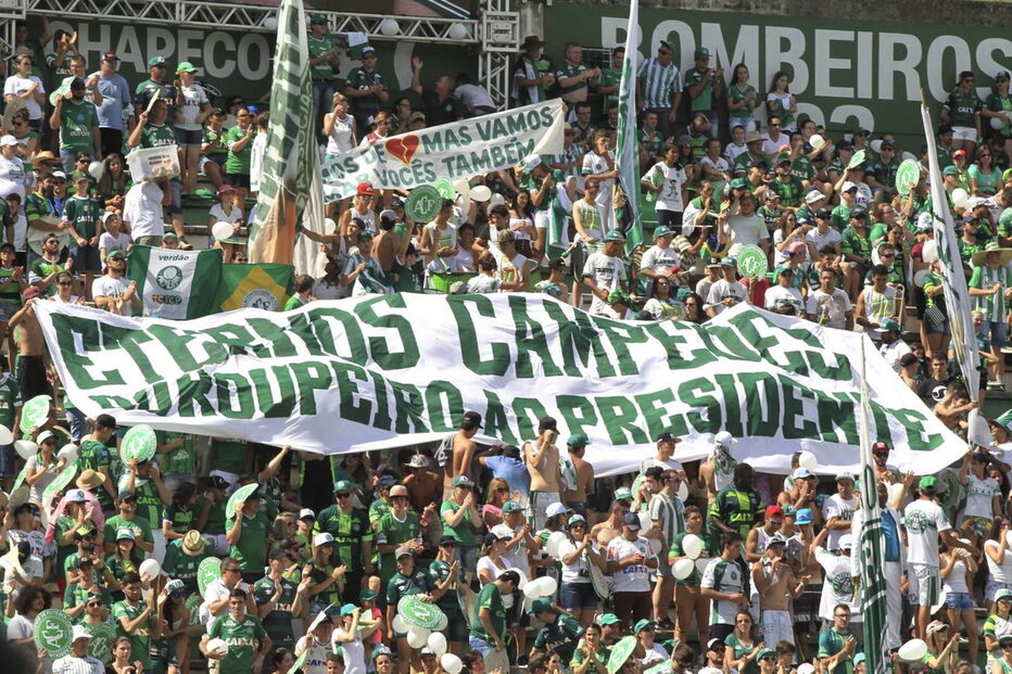 As imagens do regresso da Chapecoense aos relvados