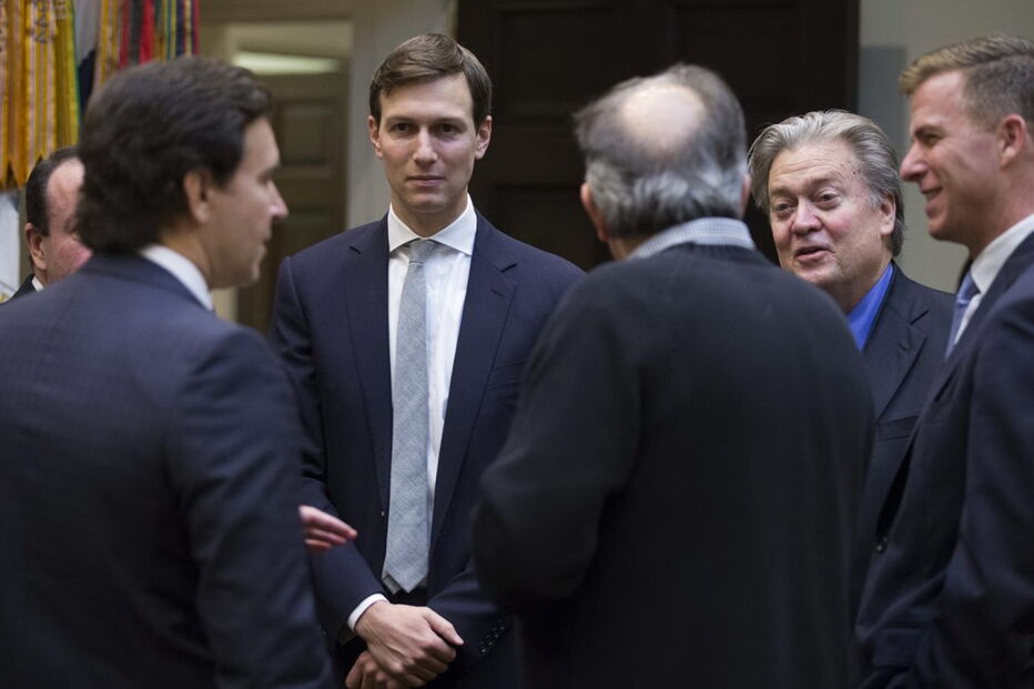 Donald Trump com diretores dos fabricantes de automóveis General Motors, Ford e Fiat-Chrysler