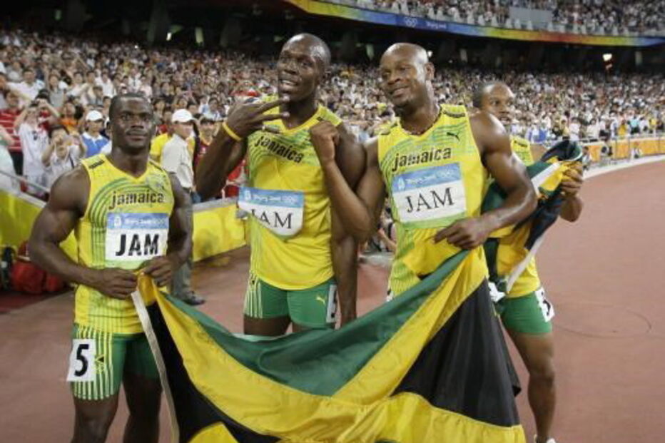Nesta Castor acusou doping e fez os companheiros Usain Bolt, Michael Fratere, e Asafa Powell perder o ouro da estafeta