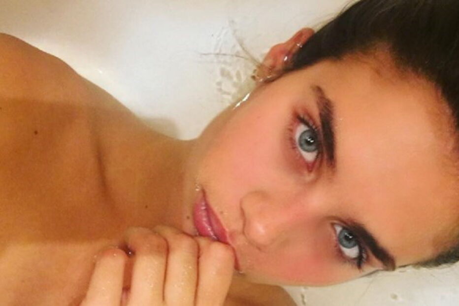 Sara Sampaio, banheira, redes sociais