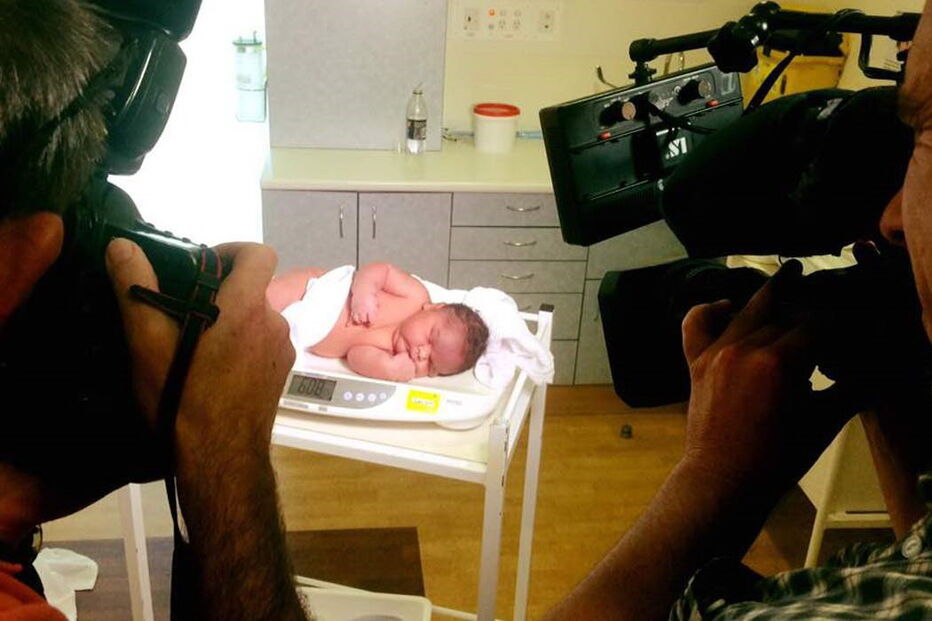 Bryan Junior, Melbourne, Austrália, bebé, parto natural, 