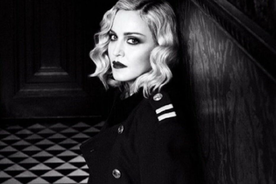 Madonna nega rumores de adoção