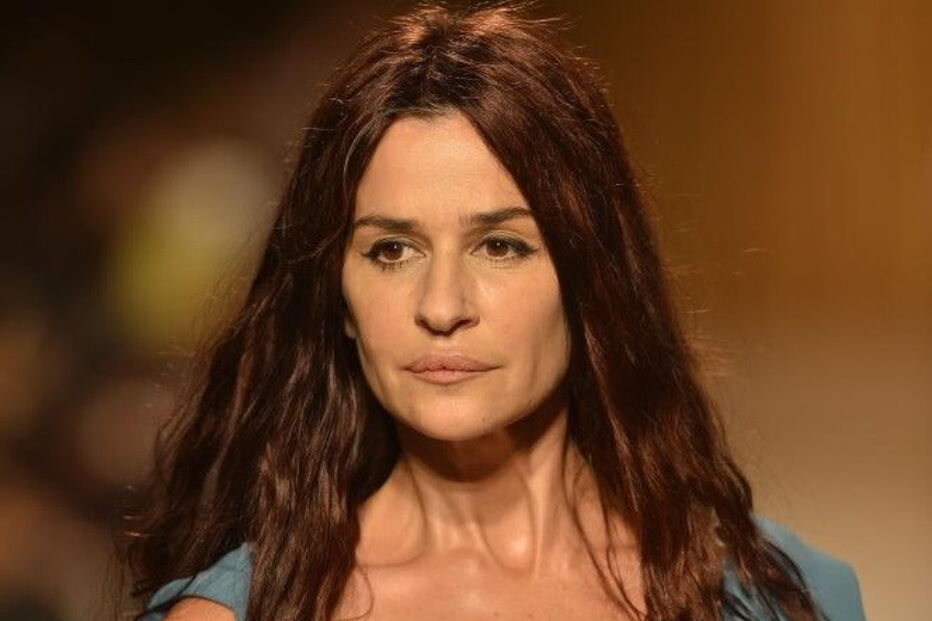 Sofia  Aparício  tem 46 anos  e trabalha  como atriz.  A ex-modelo  assume que não se arrepende  de nada do que fez no passado 