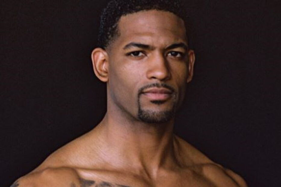 Ator suicida-se em direto no Facebook 