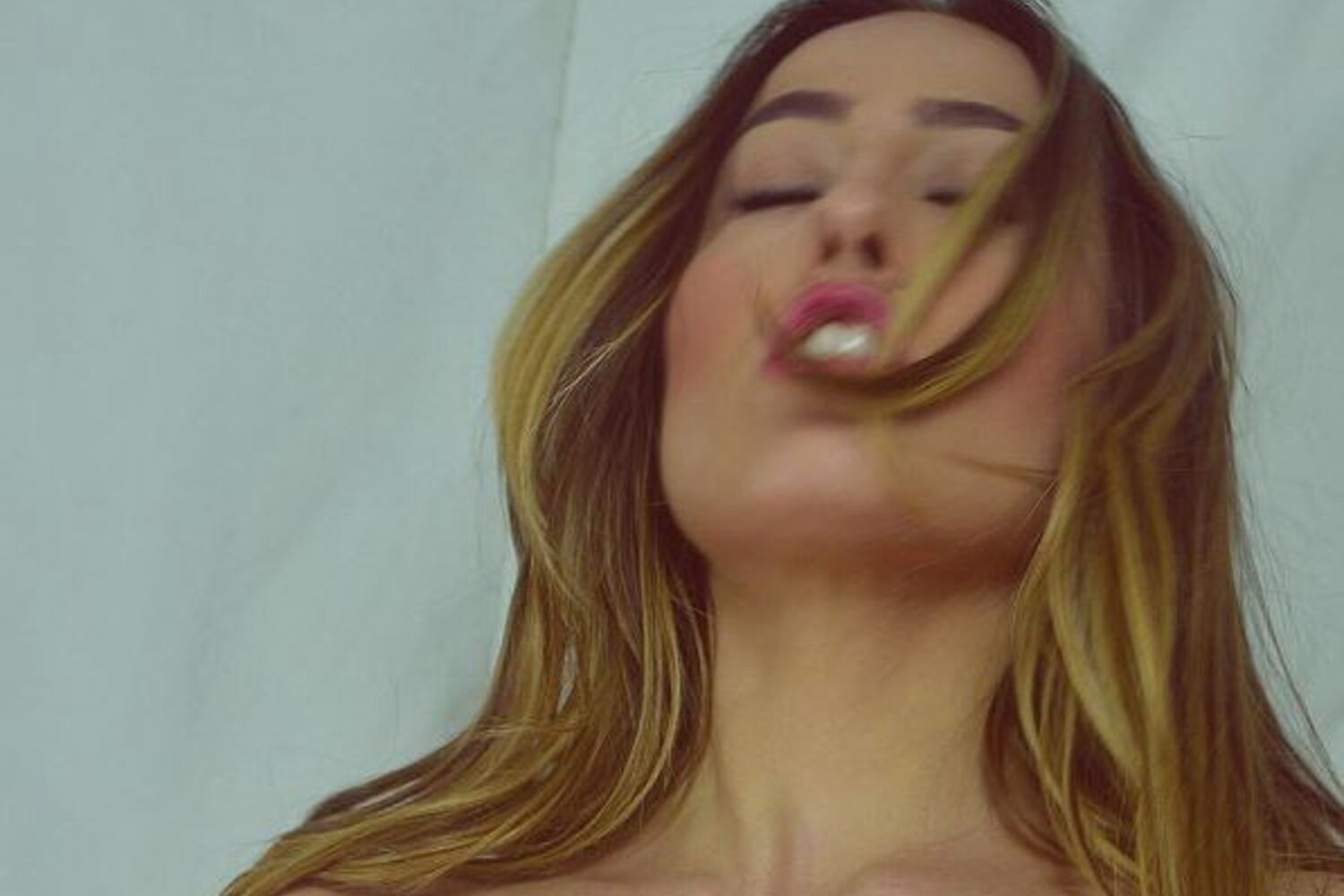 Atriz promete maior e melhor missão de sexo oral em todo o mundo - Mundo  - Correio da Manhã