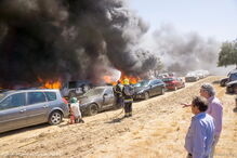 Incêndio deflagrou no parque de estacionamento do festival