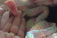 Lindsay Paradiso abortou a pequena Omara às 23 semanas, depois do tumor no pescoço da bebé triplicar de tamanho