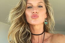 Gisele Bündchen deslumbra nas redes sociais