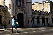 cadeia, prisão, droga, prostituição, sexo, cozinheira, lisboa, reclusos, celas, Estabelecimento Prisional de Lisboa, faxineiro