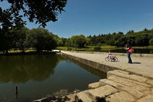 Site elogia paisagens, história, arquitetura, comércio e gastronomia do Porto