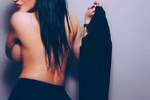 Conheça Cláudia Alende, a Megan Fox brasileira