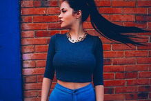 Conheça Cláudia Alende, a Megan Fox brasileira