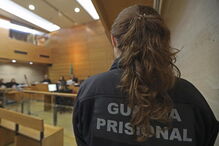 Mais de 360 guardas prisionais vao ser promovidos