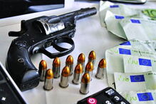 Autoridades realizaram oito buscas domiciliárias