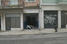 Deslizamento de terras na Rua Damasceno Monteiro