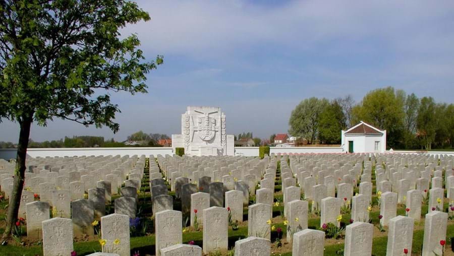 Vista geral do cemitério de Richebourg 
