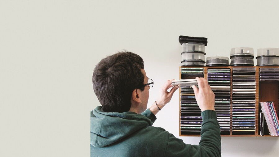 Organizar objetos por cores e tamanhos é uma das características da perturbação obsessivo-compulsiva