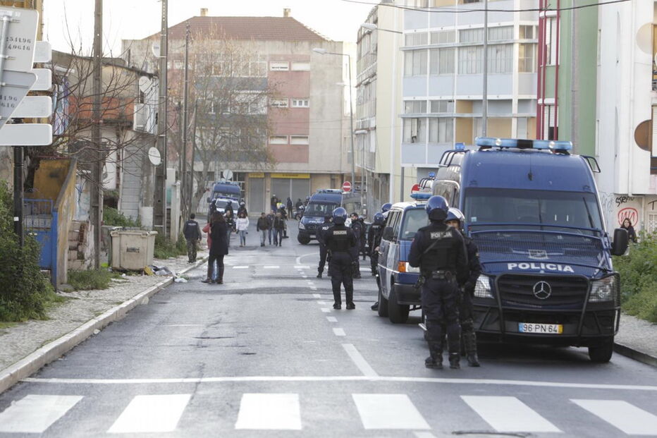 Operação no Bairro 6 de Maio