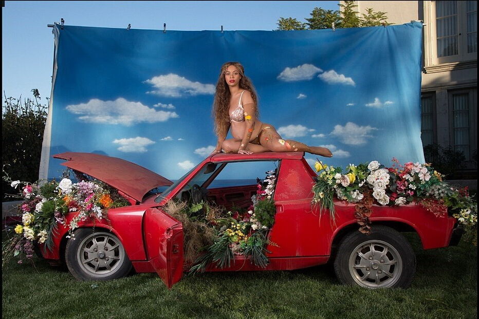 Beyoncé partilhou várias fotografias com os fãs